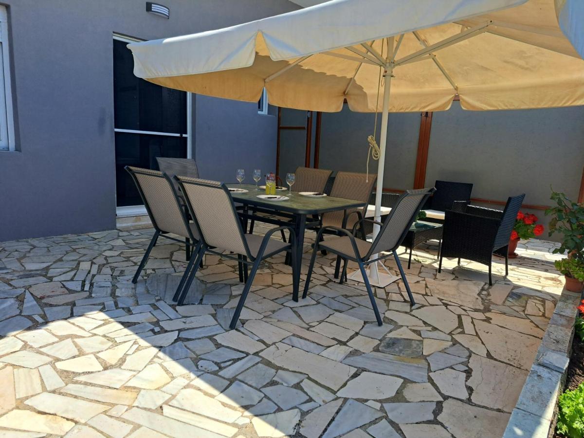 Olive Tree Villa Lygia  Luaran gambar